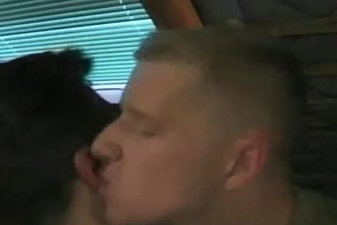 Skinny homo Gives oral pleasure And acquires Facialized