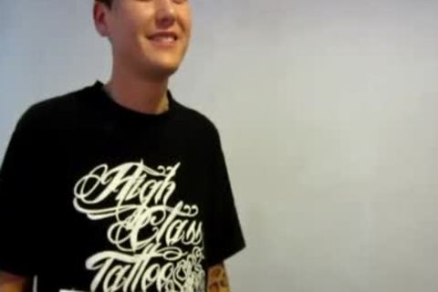 Straight Tattood legal age teenager Stroking His humongous 10-Pounder