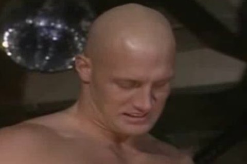 Maxx Diesel & Ja*S Ridge boning