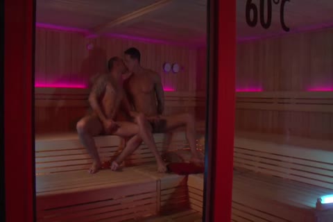 Free Gay Sauna Porno at 