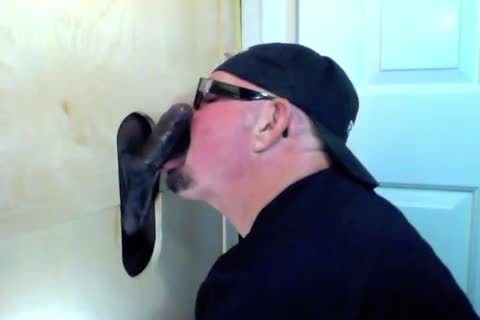 First Timer From Charlotte Is A large Xtube Fan For Several Years In Town Visiting And Decided this lad Wanted To Have This penis sucker Take His Chocolate Stick On For Size.