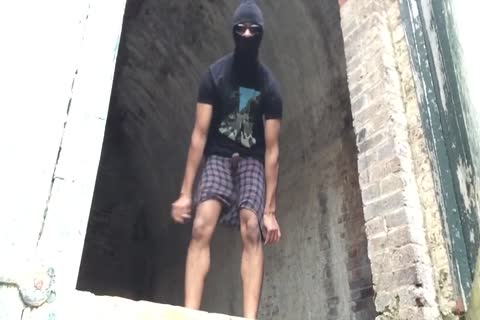 cheerful recent Year, you wild Fuckers! Come Worship Your taskmaster. Watch Me jack off My large darksome ramrod And jack off With Me. shoot A gigantic fucking Load All Over The Place.