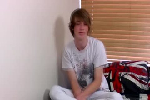 Ginger Emo teen Kai Alexander Pleasures Himself On A bed at Ice Gay Tube