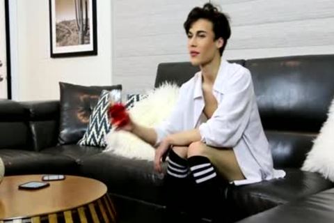 On The daybed With lusty Greco - Greco Rai