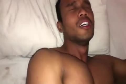 Rifaiju Vs Pria darksome Muscle Berkontol Imut