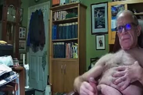 old man love juice On webcam