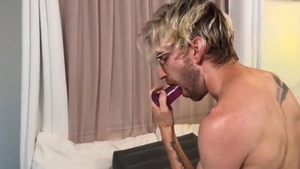 AlternaDudes: Skinny Cory McAdams jack off