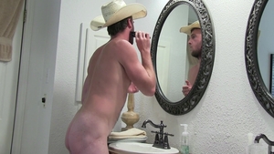 Solo: When Cowboys Get off the Horse