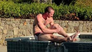 Next Door Male: Wank and Cream on a Washboard Stomach