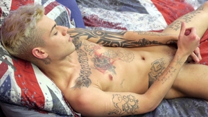 Mickey's Wild Adventure – Arousing and Unpredictable