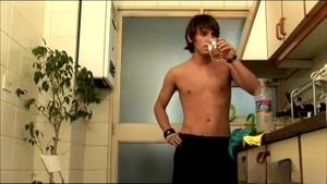 Boyz Party: Cooling Down? Not with Mariano Around!