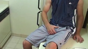 Next Door Male: Wet and Wild in the Kitchen with Blane