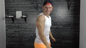 From Doubt to Confidence, a Muscle Story